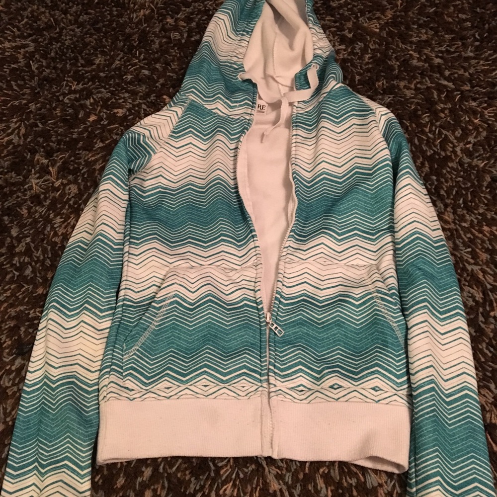 Nice snow fleece